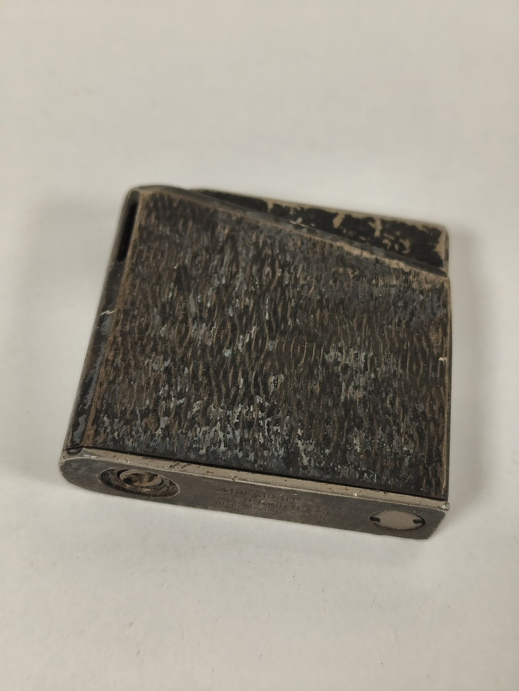 Ancien briquet vintage MARUMAN Halley, finition texturée, à restaurer, collectio