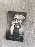 Carte postale CPA Heureuse Année couple costume début XXe timbre 5c France