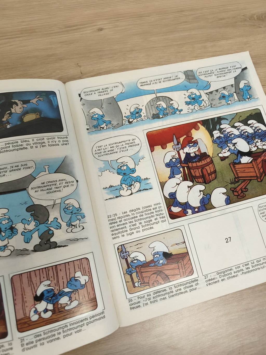 Vintage album Panini Les Schtroumpfs incomplet Pif Gadget 1982 collection