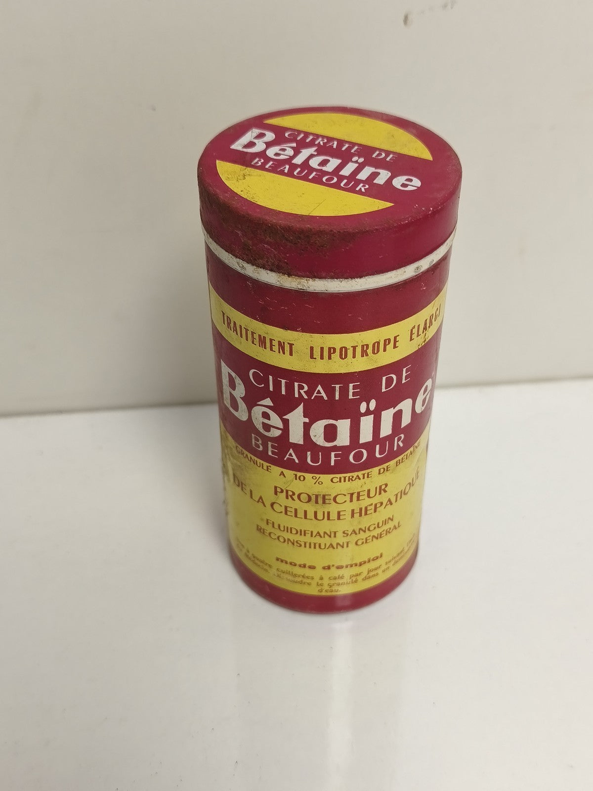 Boîte publicitaire ancienne Bétaine Beaufour rouge jaune pharmacie déco vintage