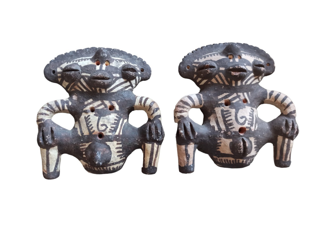 Figurines précolombiennes décor noir et blanc style Amérique du Sud reproduction
