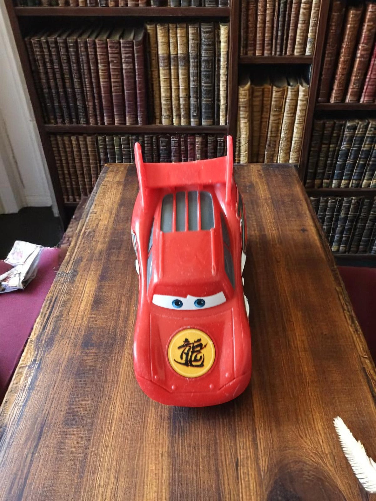 Voiture miniature Disney Cars vintage rouge, Lightning McQueen, jouet Disney