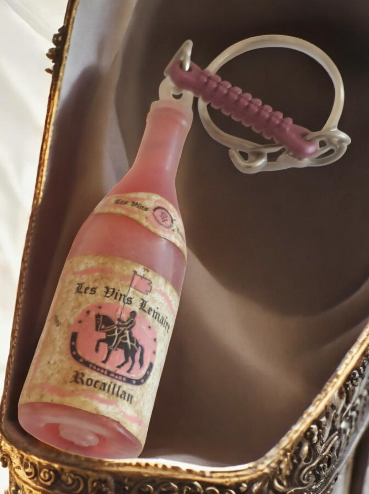 Porte-clés bouteille Les Vins Lemaitre Rocaillan vintage publicitaire France