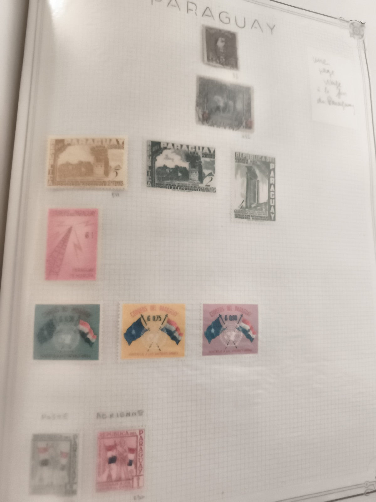 Timbres anciens Paraguay lot x10 philatélie vintage drapeaux couleurs variées