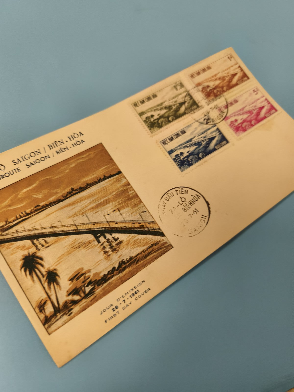 Ancienne enveloppe FDC Vietnam 1961 timbres pont Saïgon Bien Hoa philatélie