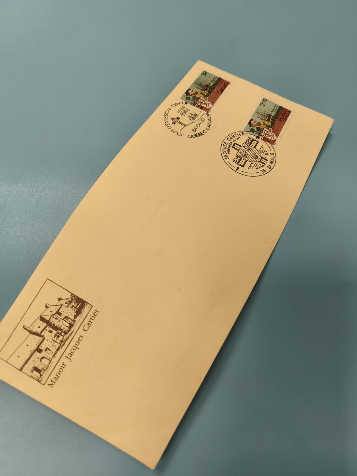 Ancienne enveloppe FDC Manoir Jacques Cartier timbres Québec Canada collection