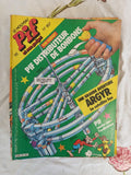 Magazine Pif n°807 vintage 9F avec gadget distributeur bonbons années 80 rétro