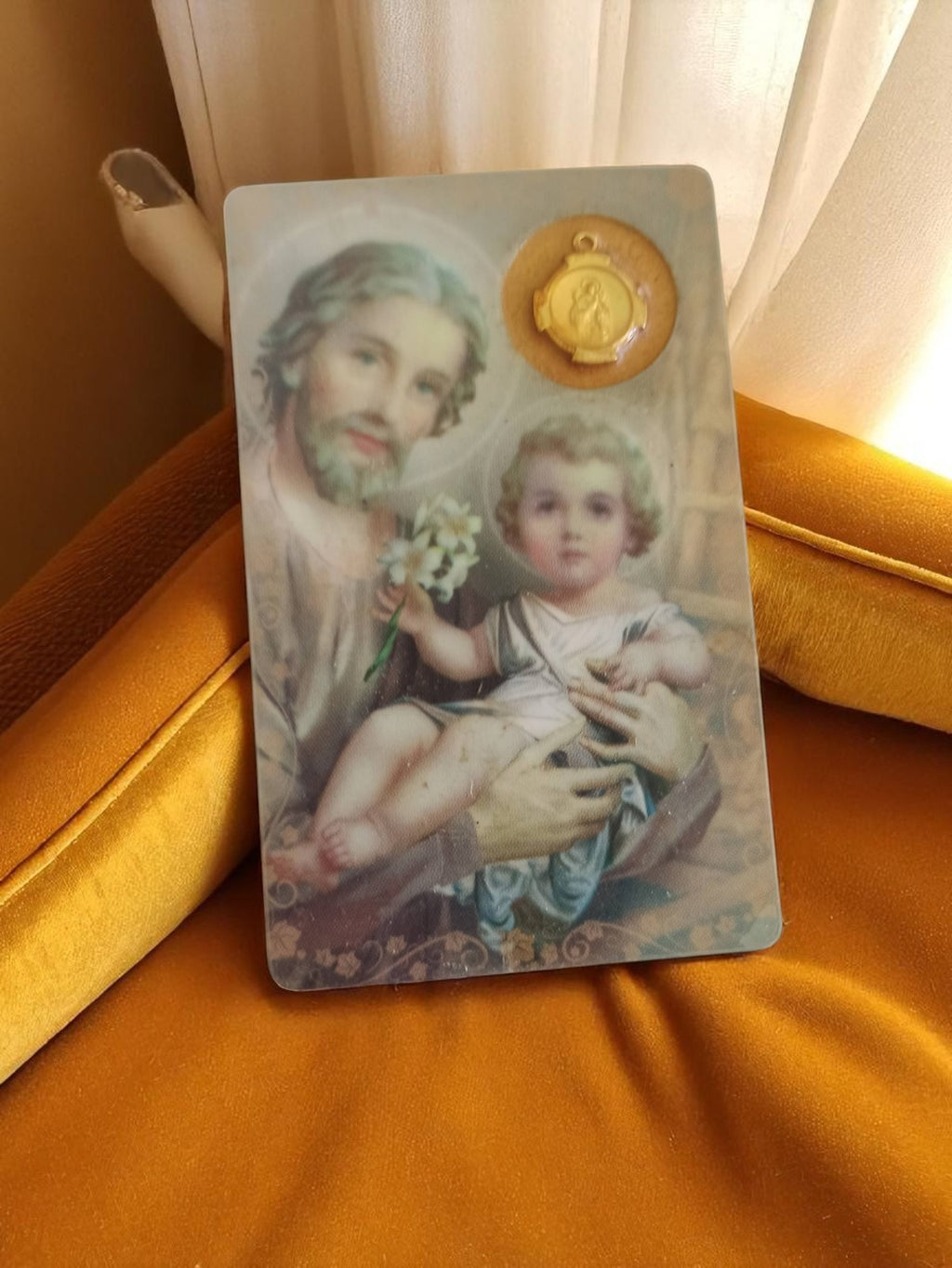 Médaille religieuse vintage Saint Joseph métal doré + image pieuse ancienne