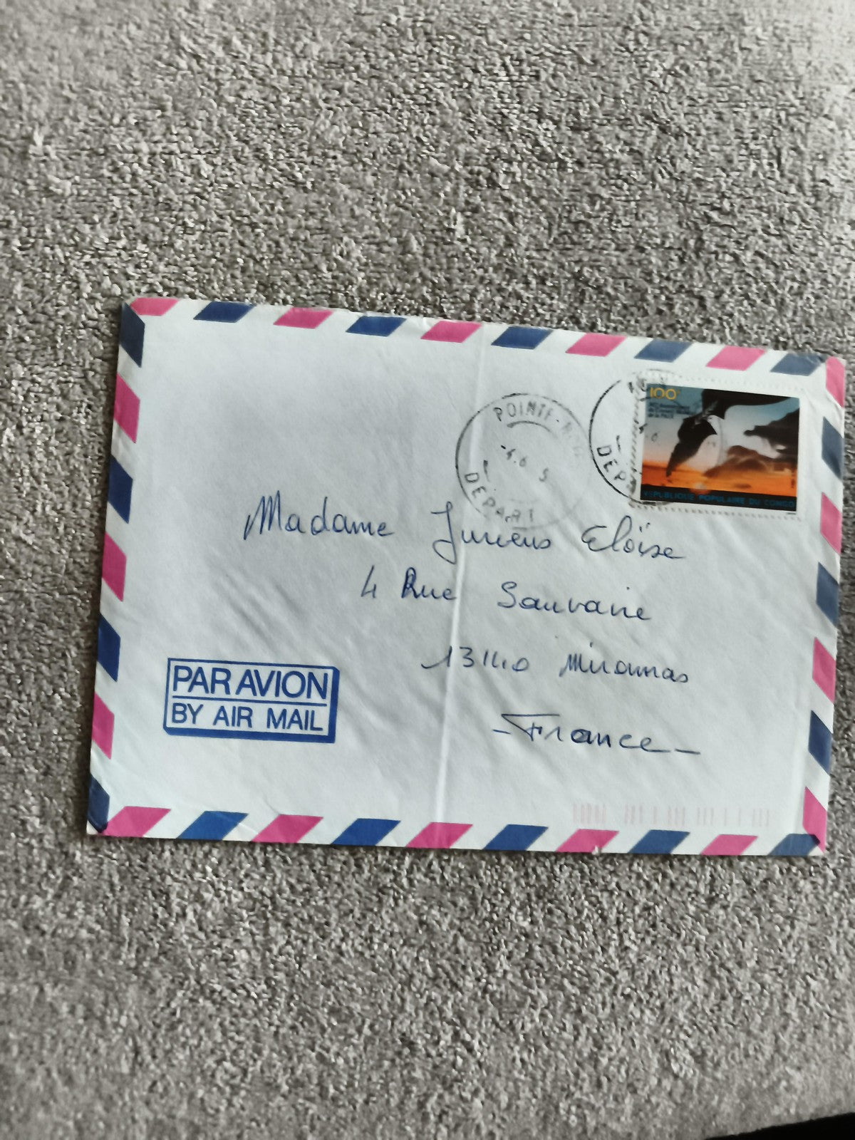 Lettre aérienne enveloppe affranchie timbre dauphin Pointe-à-Pitre philatélie