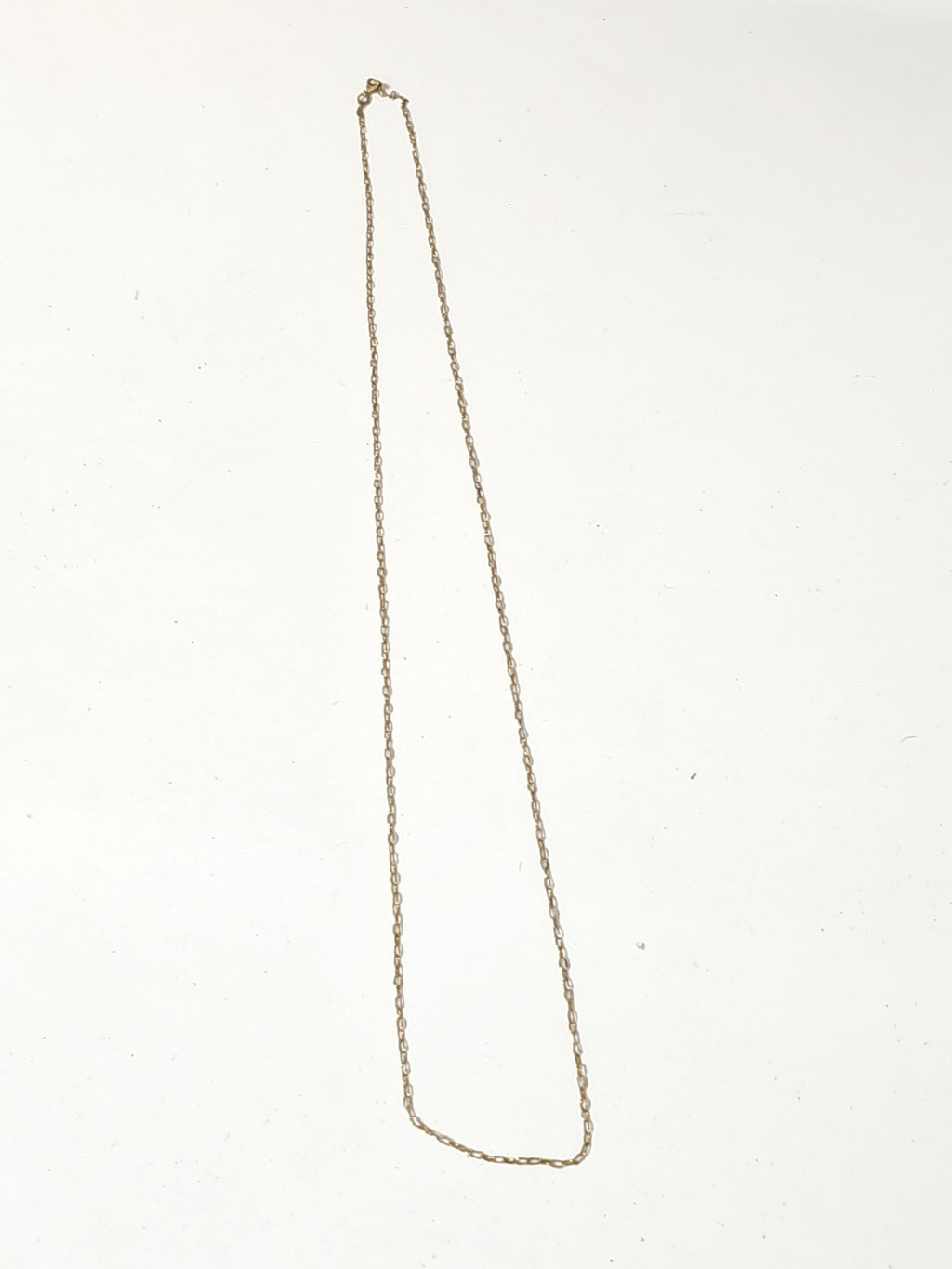 Collier ancien rétro en or jaune 9 carats, bijou vintage élégant collection