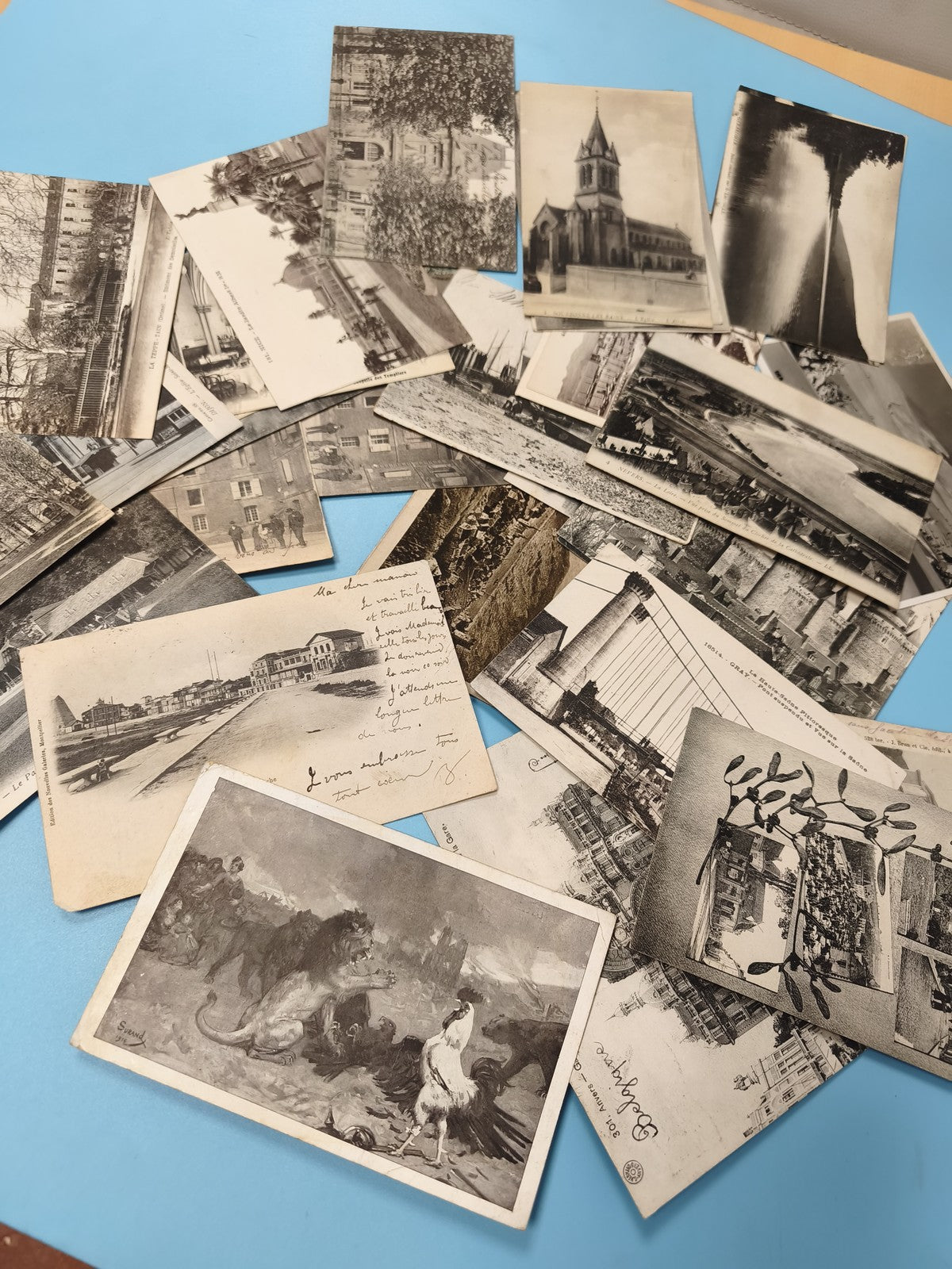 Lot cartes postales anciennes CPA noir et blanc, paysages et monuments, vrac (Re