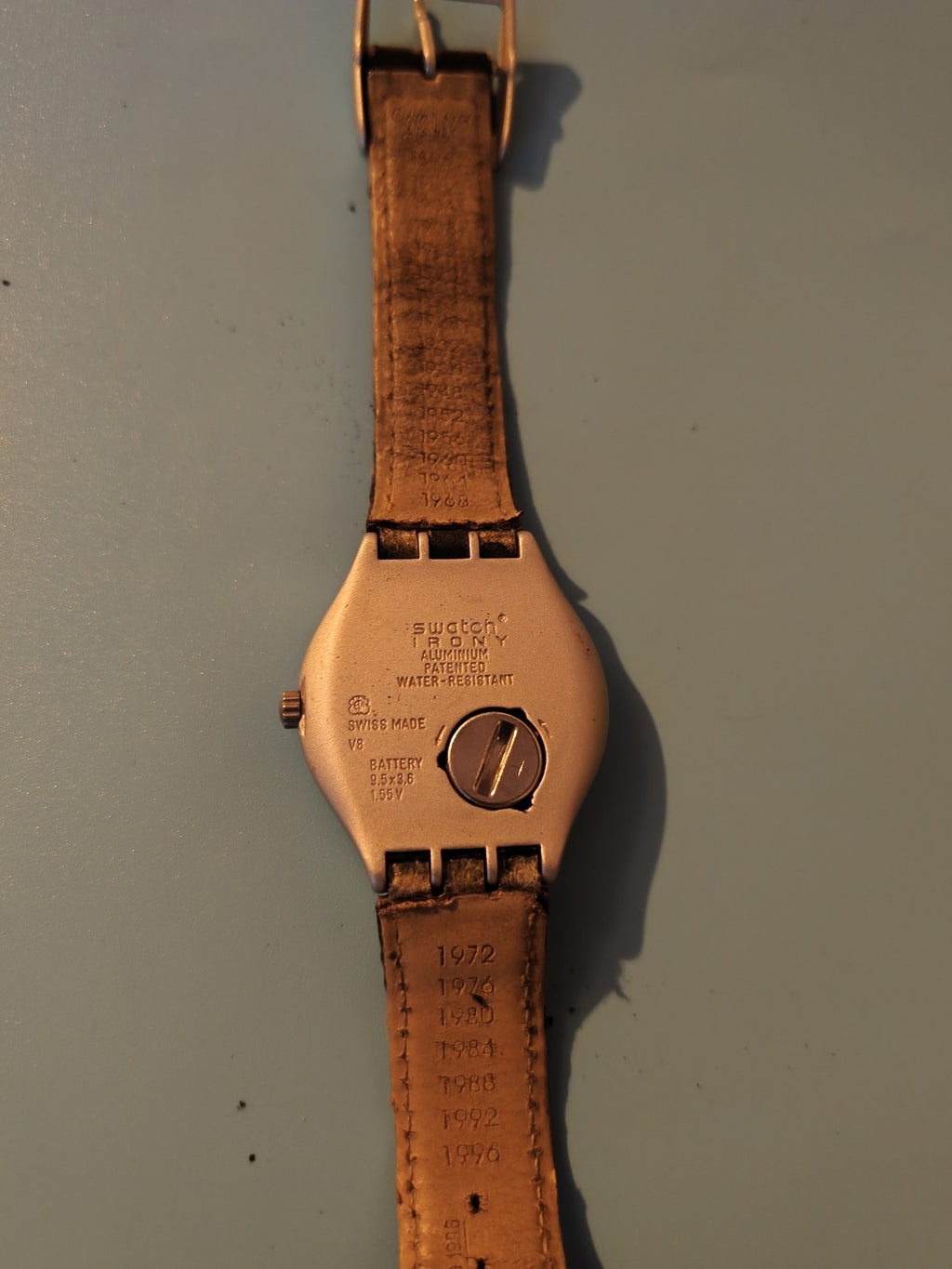 Montre Swatch Femme Quartz Vintage AG2000 Sydney 2000 Olympique Ancien Modèle