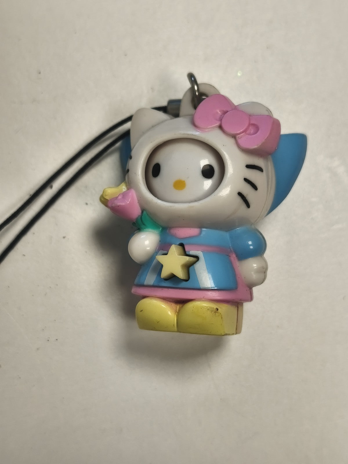 Porte-clés Hello Kitty original, accessoire kawaii d'occasion, porte-clef décora