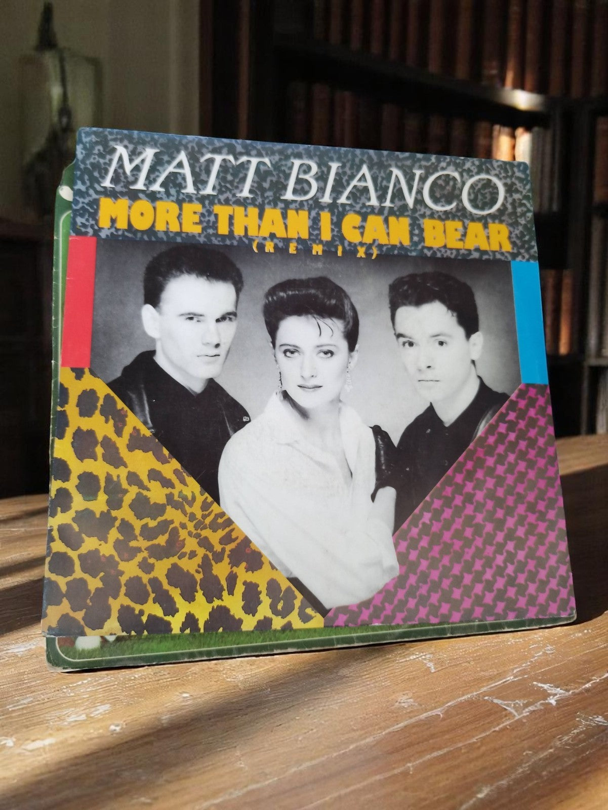 Vinyle 45 tours Matt Bianco More Than I Can Bear remix rétro années 80