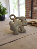 Pendentif vintage métal années 50 forme animal stylisé bijou ancien rare
