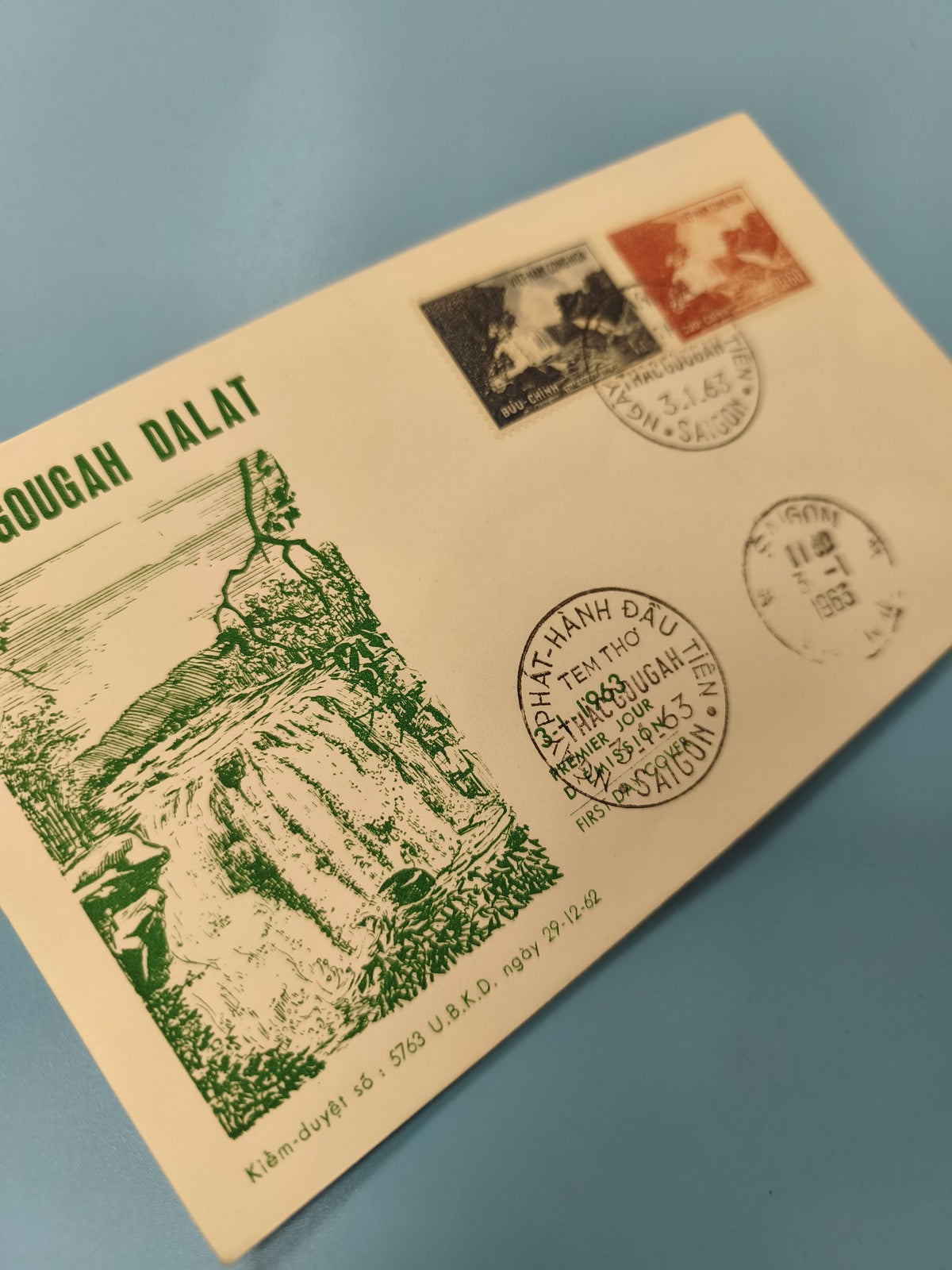 Enveloppe FDC premier jour émission Vietnam Thac Gougah Dalat timbres 1963