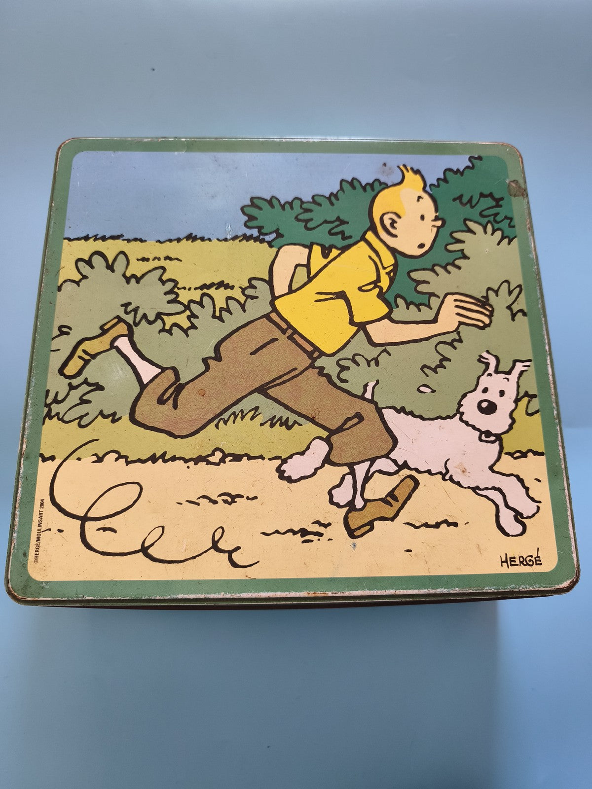 Grande boîte publicitaire vintage en métal Tintin ancienne déco collection
