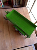 Remorque miniature vintage agricole verte, jouet ancien, double essieu métal