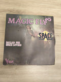 Vinyle 45T SPACE Magic Fly Ballad For Space Lovers pochette illustrée Vogue