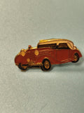 Vintage pin's voiture ancienne rouge cabriolet collection auto rétro déco