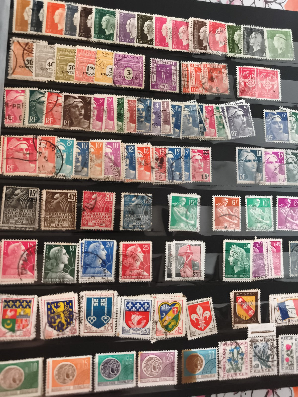Timbres anciens France lot varié Marianne blasons usagés neufs philatélie vintag