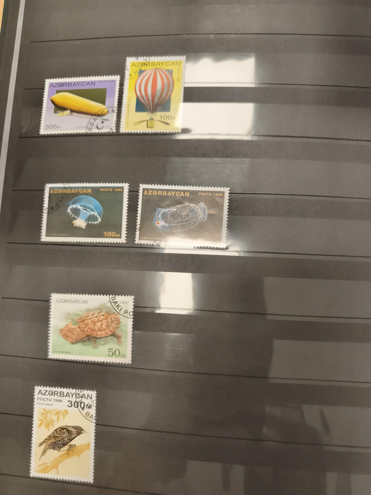 Timbres Azerbaïdjan 1995-1996 oblitérés dirigeable montgolfière animaux