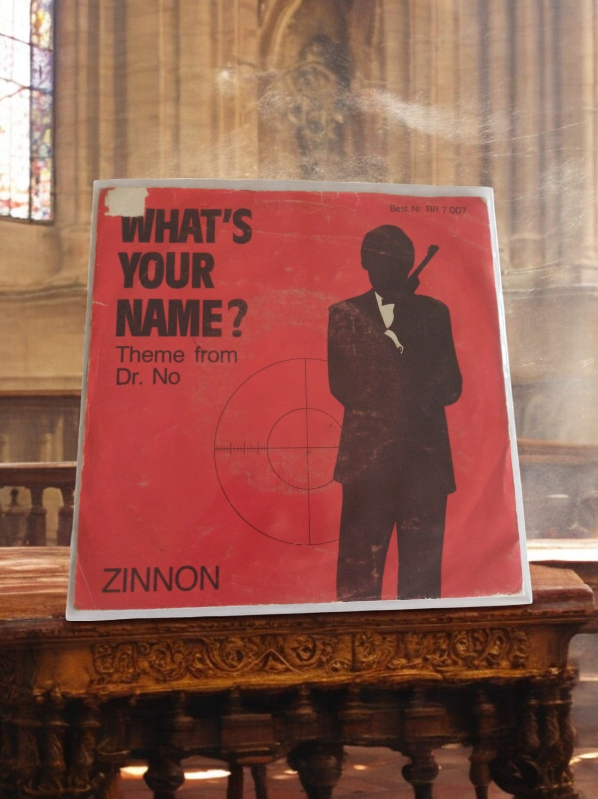 Vinyle 45T Zinnon What's Your Name? Dr. No BO vintage années 60 James Bond