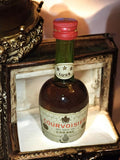 Mignonette Cognac Courvoisier 3 Étoiles Luxe ancienne bouteille vintage