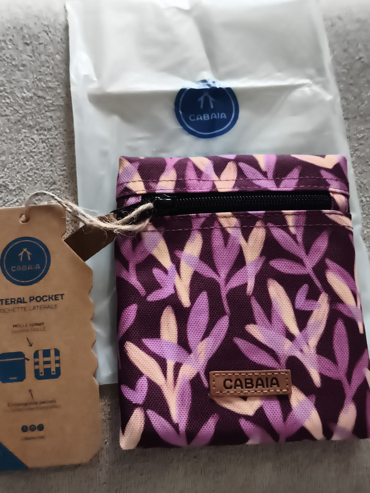 Pochette latérale Cabaia motif feuilles violet rose neuve 15 cm accessoire sac