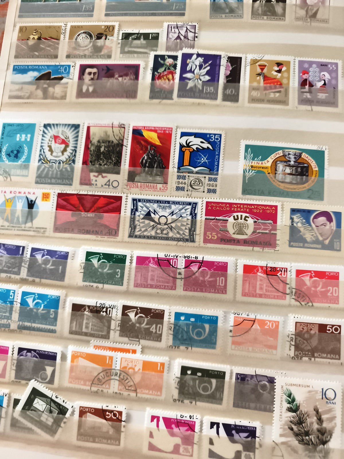 Timbres anciens Roumanie oblitérés POSTA ROMANA lot philatélie vintage
