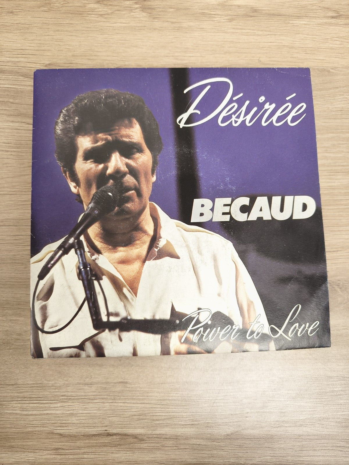 Vinyle 45 tours Gilbert Bécaud Désirée / Power to Love pochette photo