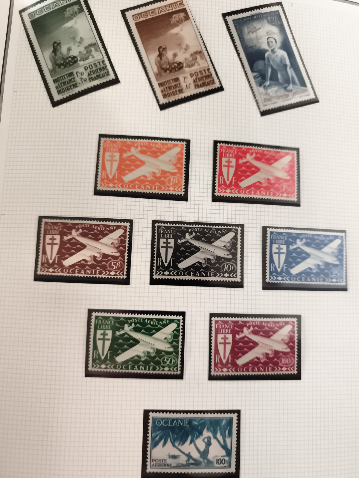 Timbres anciens neufs Océanie France Libre avion poste aérienne série complète