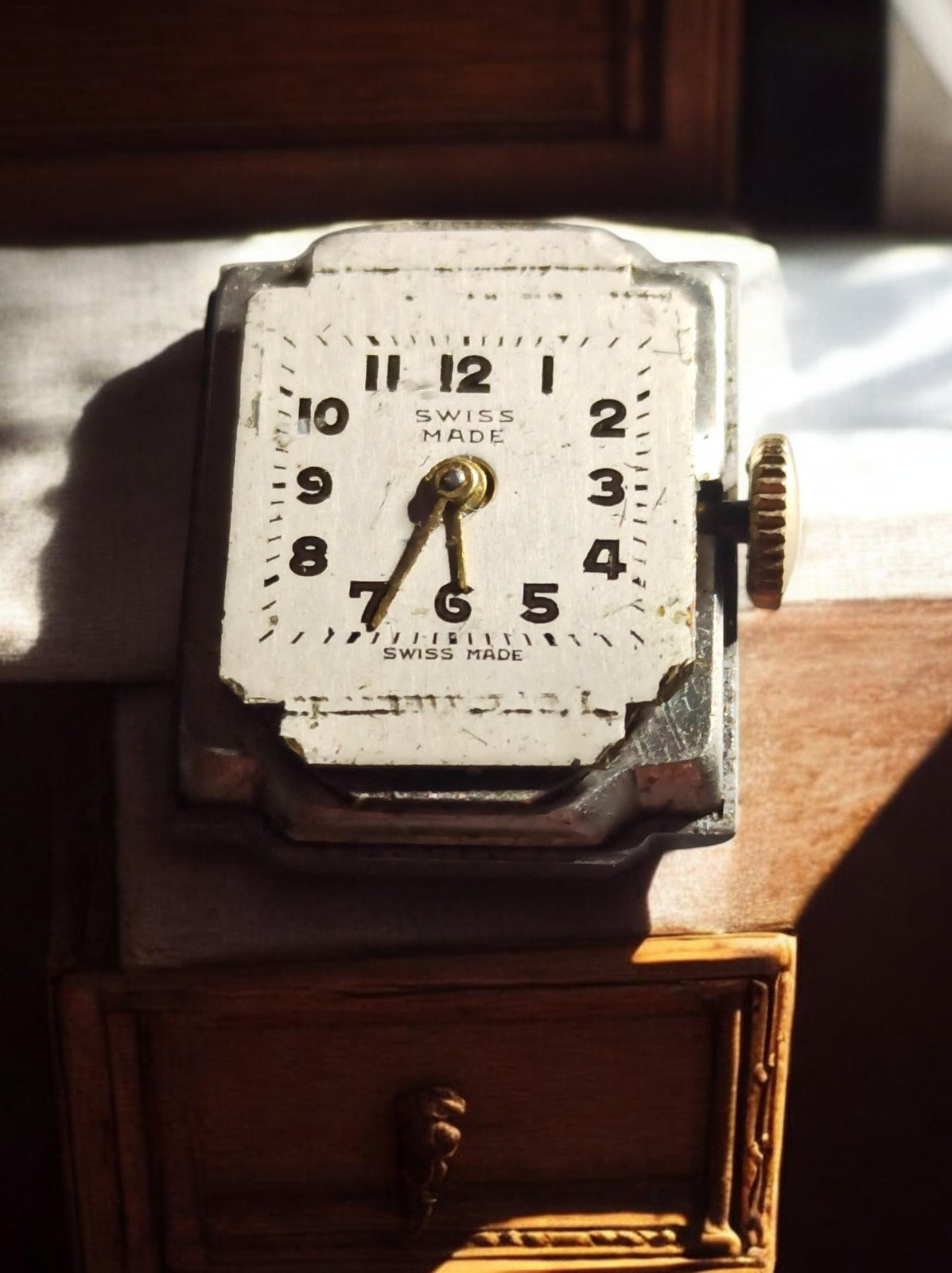 Montre Mécanique Swiss Made Vintage - Marque Swiss - Hors Service