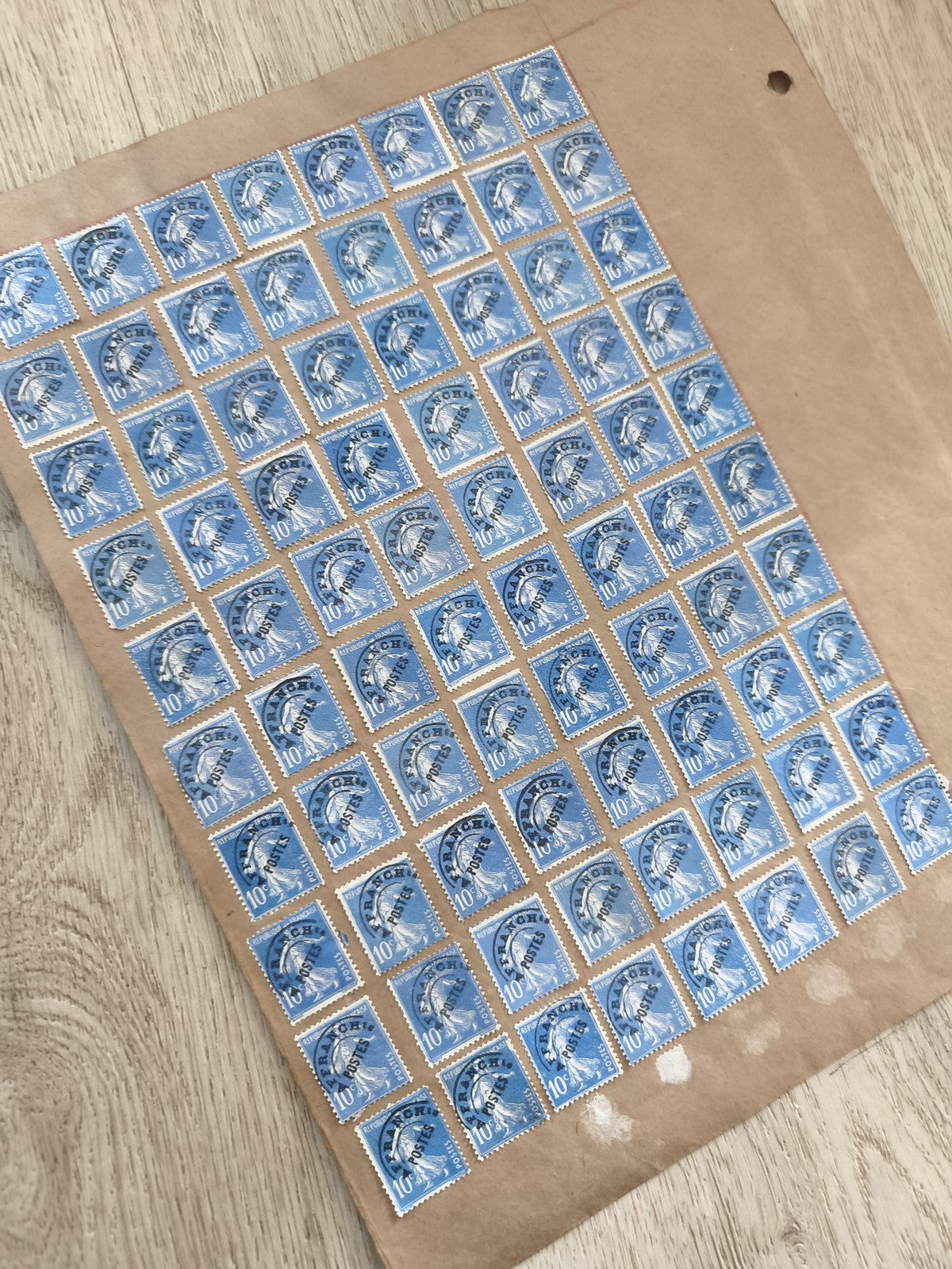 Gros lot timbres anciens Marianne bleus oblitérés étude philatélie collection
