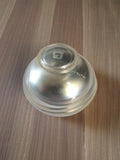 Miniature parfum vintage flacon ancien, forme sphérique givrée, bouchon logo