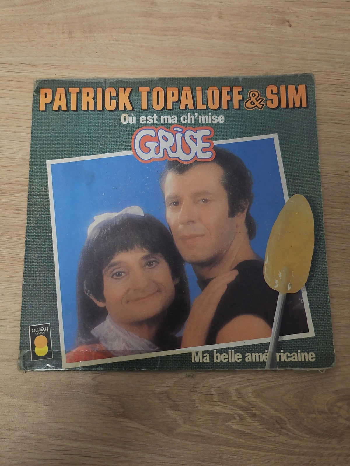 Vinyle 45 tours rétro ancien gris ? disque vintage collection musique occasion