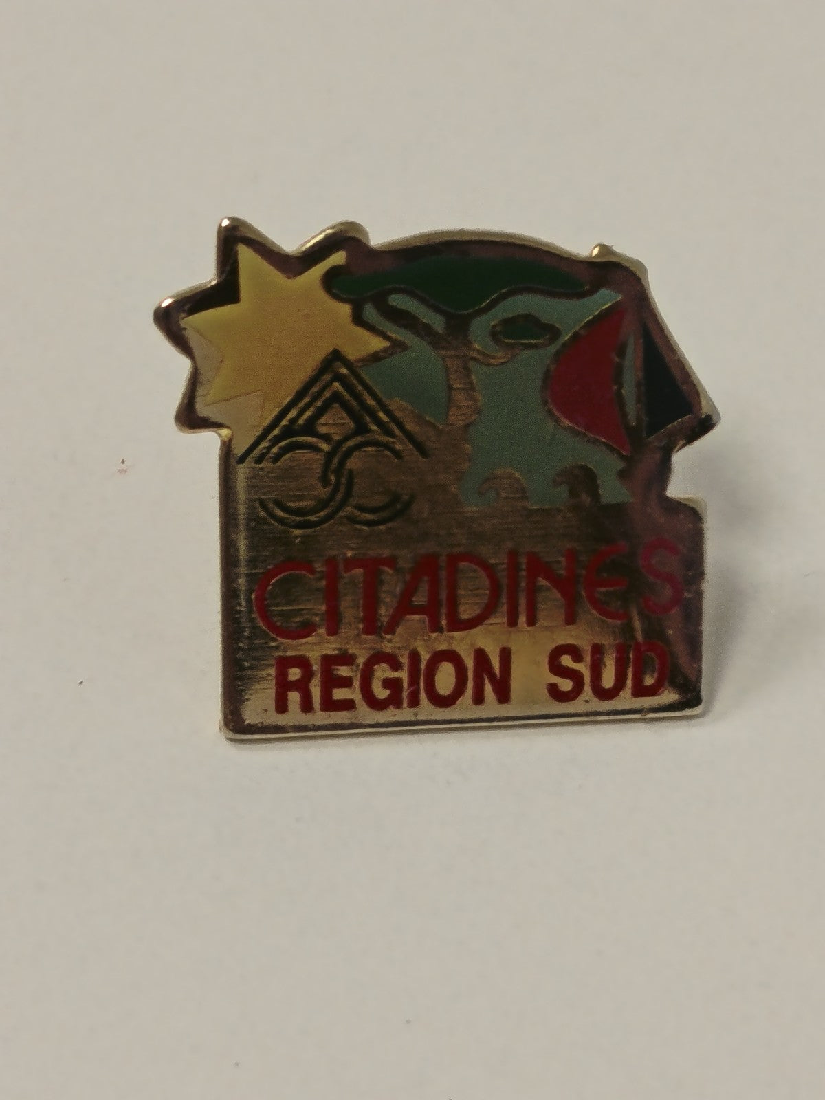 Pin's rétro ancien Citadines ? Badge collection vintage voiture urbaine années 8