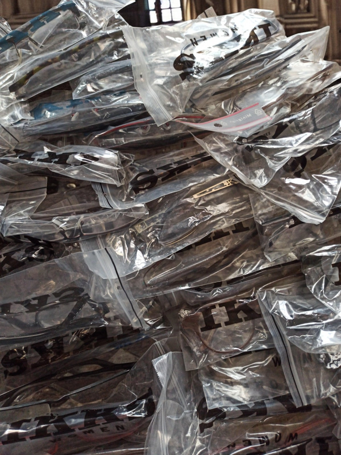 Lot 110 montures lunettes IKKS vintage neuves | deadstock optique rare