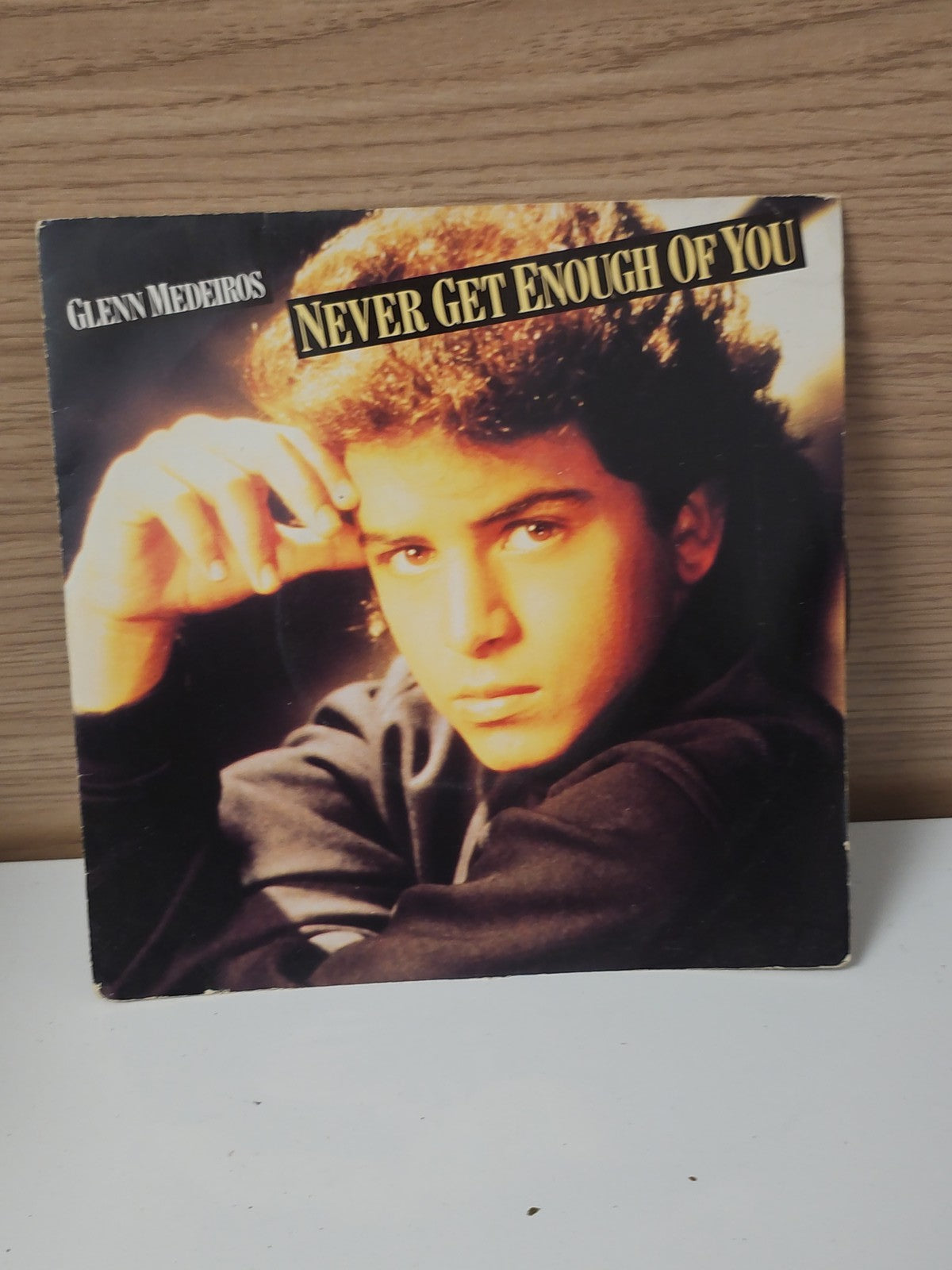 Vintage disque 45 tours Glenn Medeiros ancien vinyle rétro collection années 80