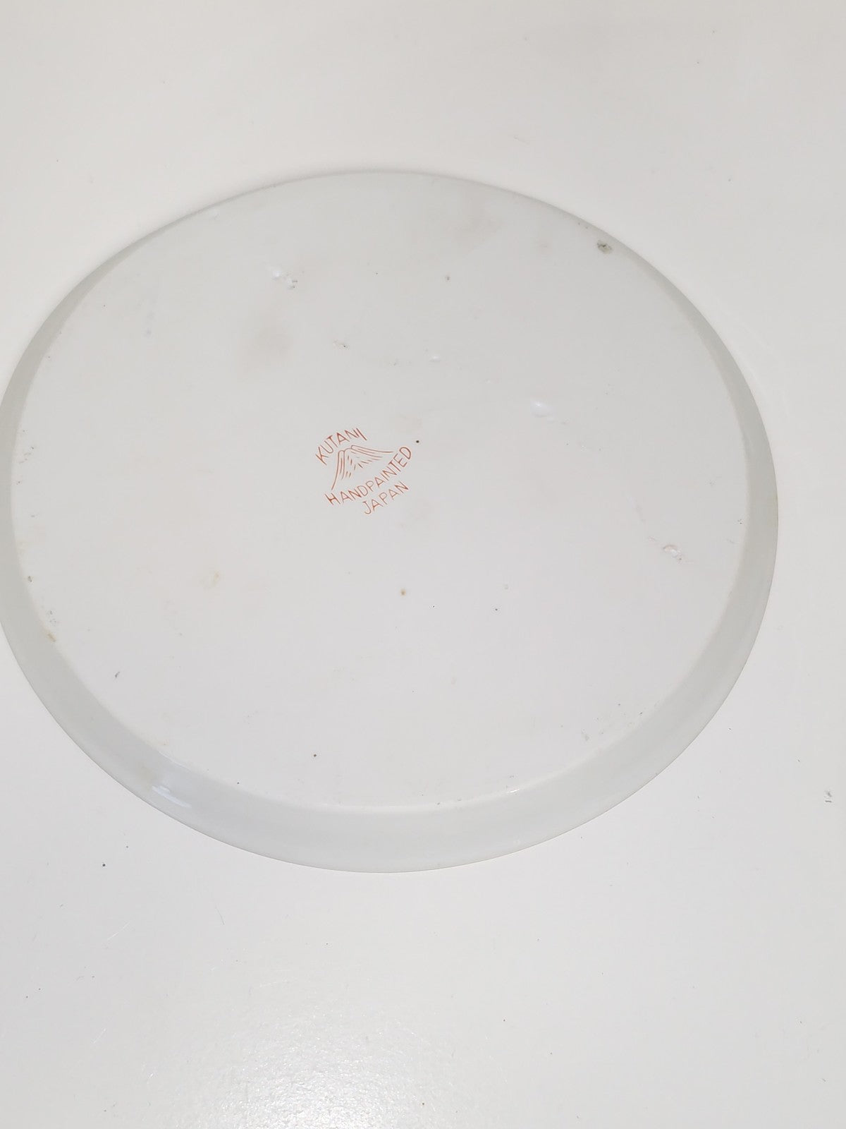 Assiette décorative Kutani Japan peinte main, plat mural japonais signé Kutani
