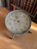 Réveil de table ancien SMI à restaurer vintage, cadran rond, trépied métal