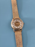 Montre Lip Classics femme, montre-bracelet élégante Lip pour dame, occasion