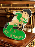 Pin's football vintage ES St Simon joueur émaillé vert badge ancien foot