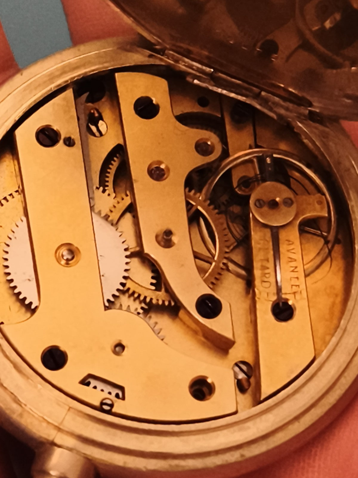 Montre gousset ancienne à réviser cadran chiffres romains vintage