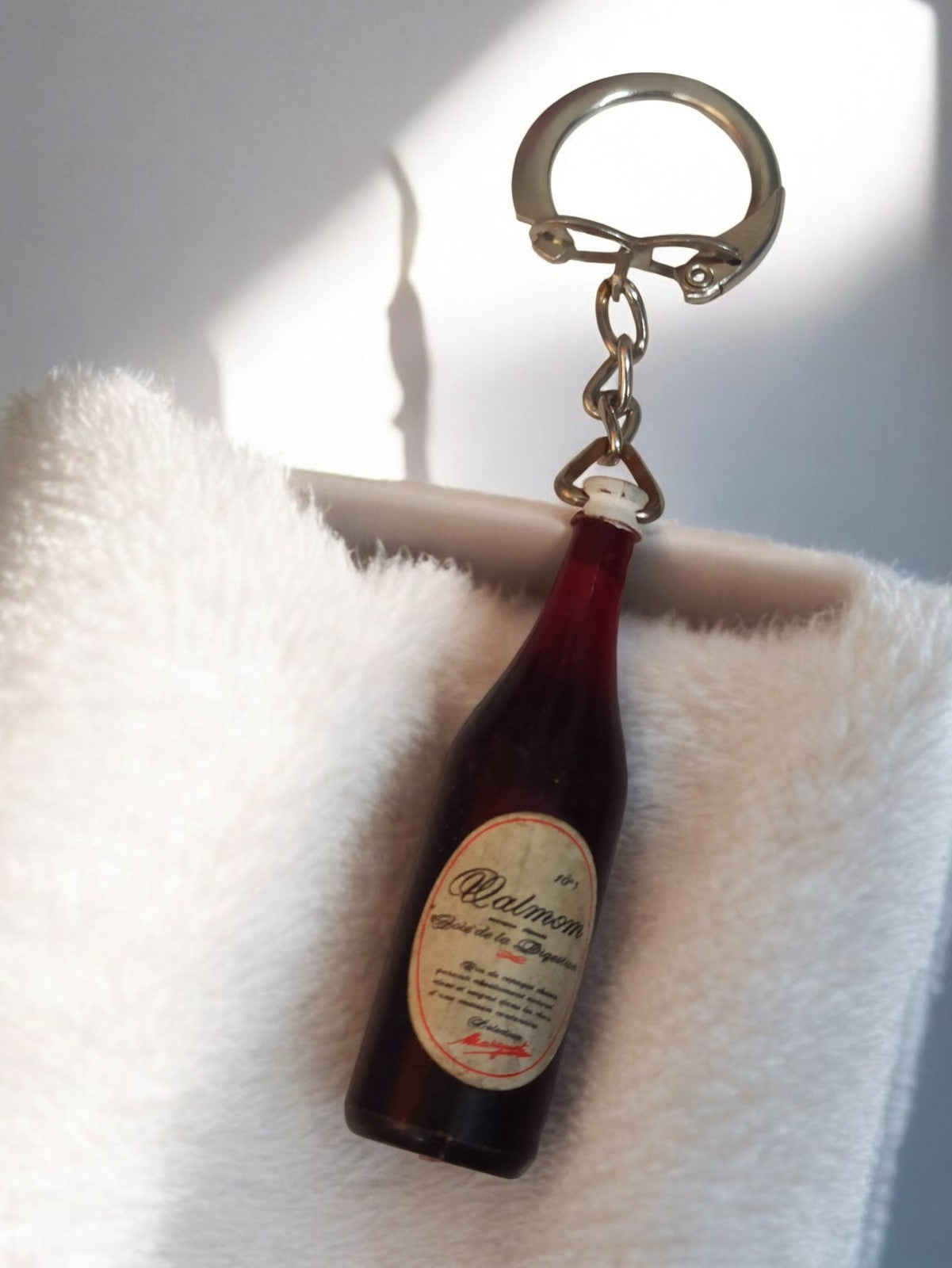 Porte-clés vintage bouteille Walmon ancien rétro publicitaire accessoire déco