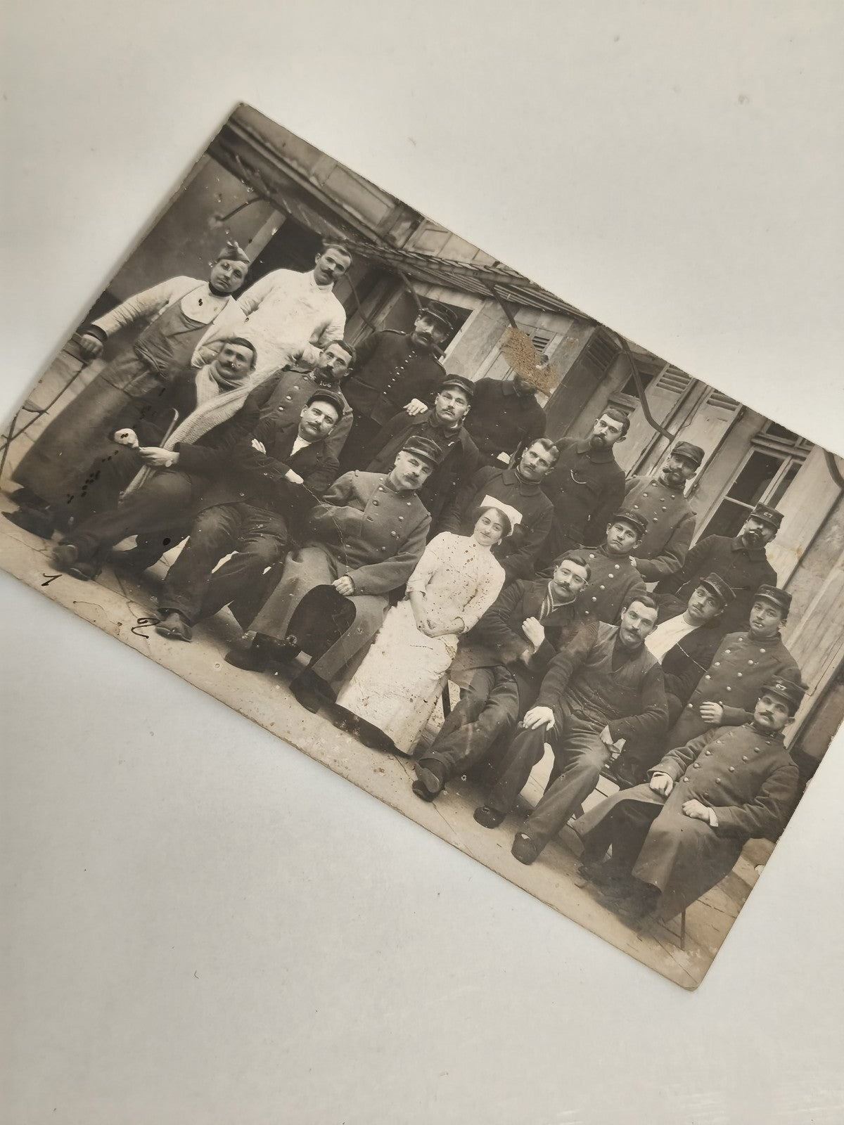 Carte postale ancienne photo soldats infirmière époque 1914-18 WW1 militaire