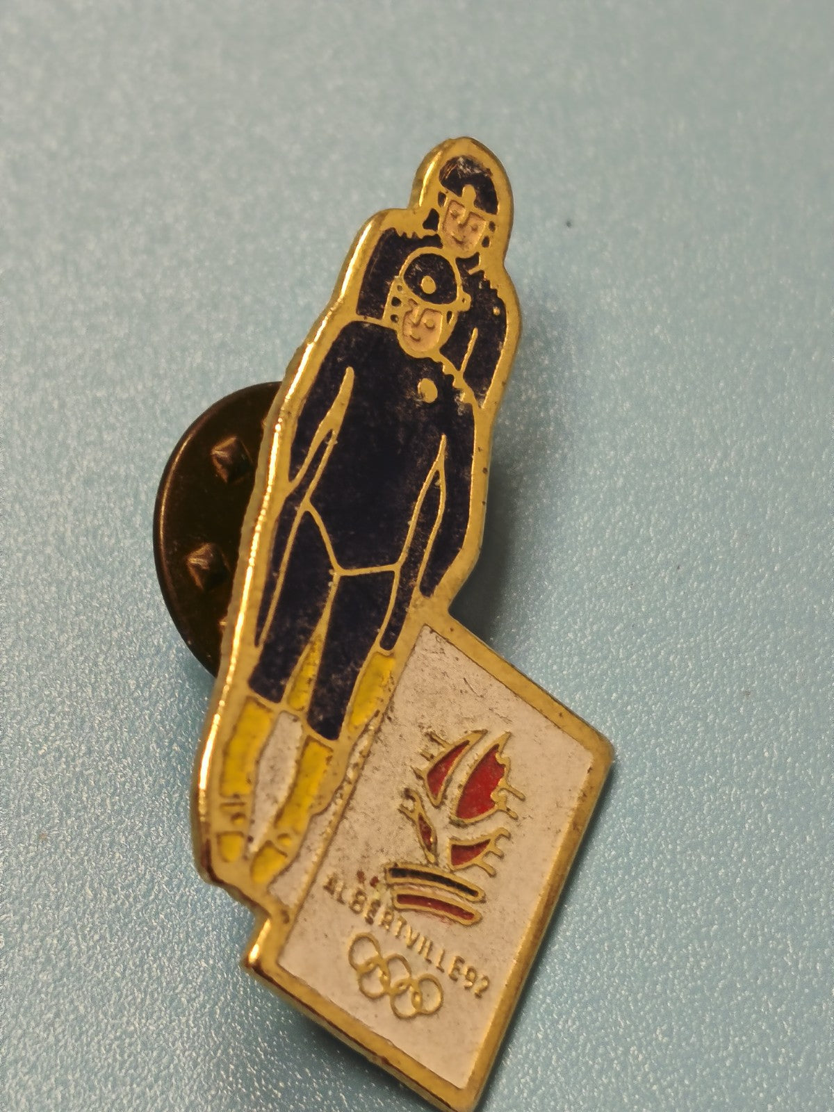Vintage pin's Albertville 1992 JO bobsleigh émaillé collection sport ancien