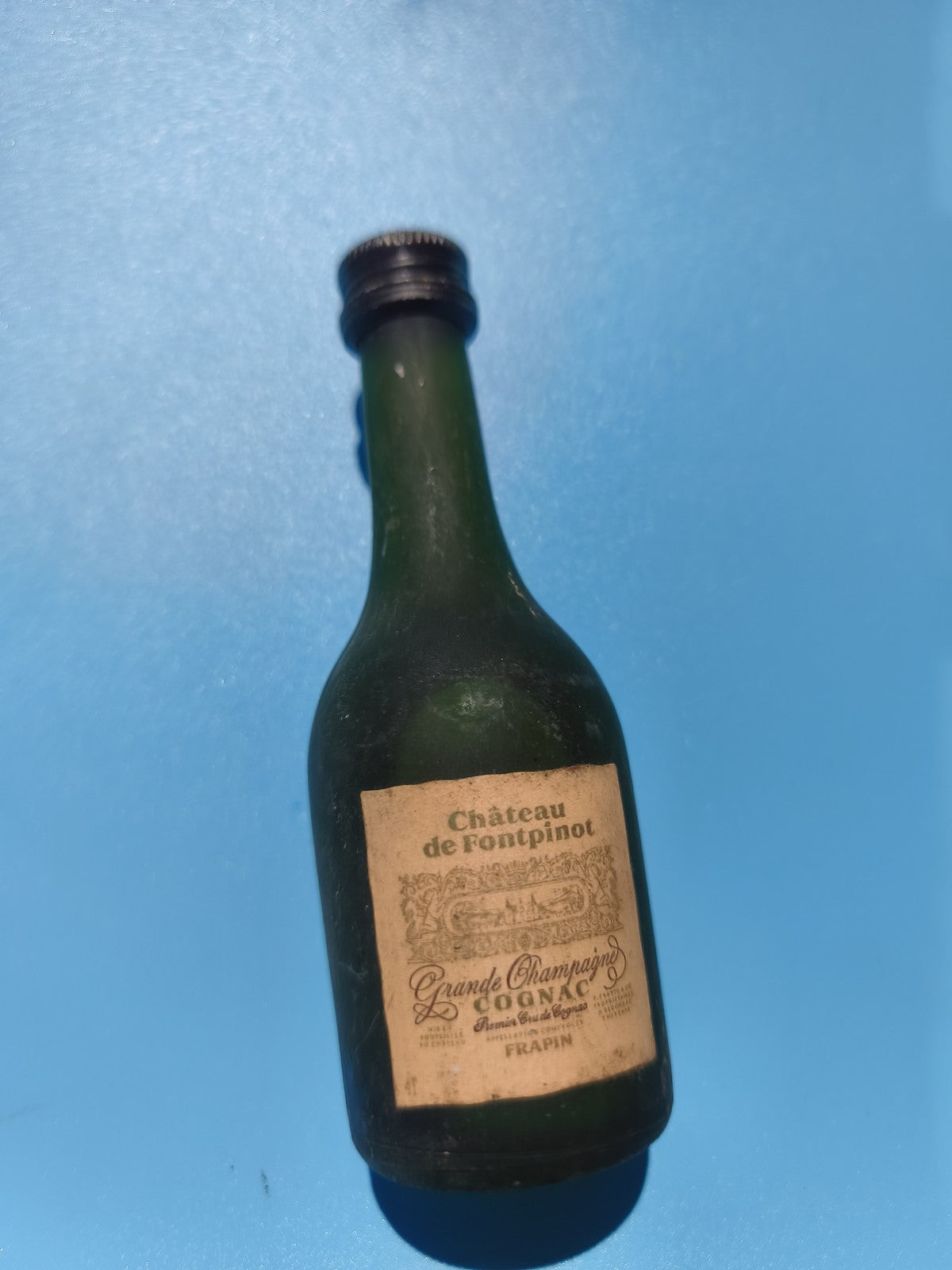 Mignonnette vintage mi-pleine Château de Fontpinot Cognac Grande Champagne