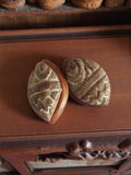 Paire de boucles d’oreilles vintage ethniques bois et pierre style artisanal