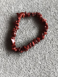 Bracelet pierres naturelles rouges, perles irrégulières, bijou élastique femme